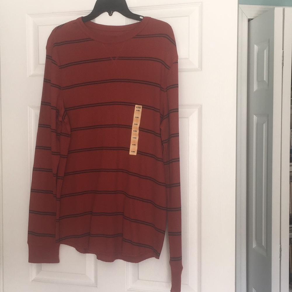 Long sleeve striped shirt